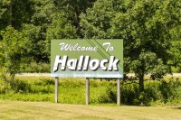 Hallock Minnesota welcome sign
