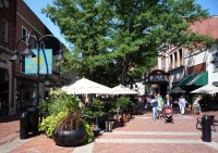 2008-0830-Charlottesville-DowntownMall